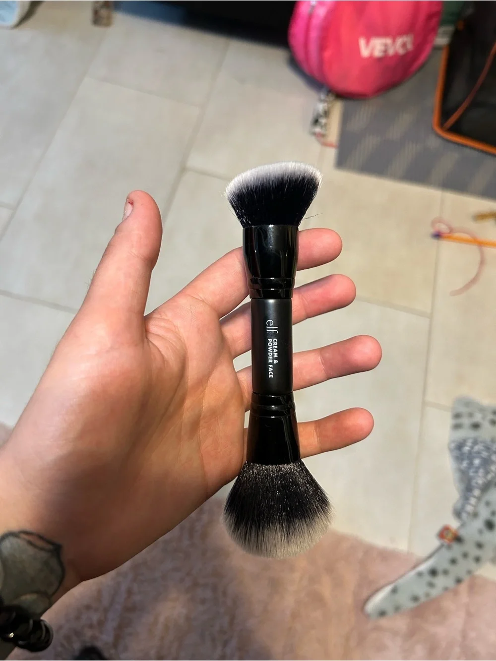 Dual-Ended Powder & Bronzer Brush — Black